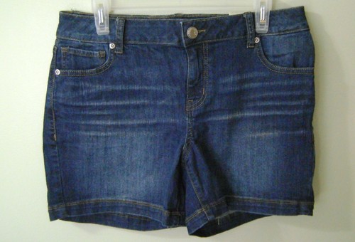 NWT Maurices Size 10 Midrise 5 Inch 