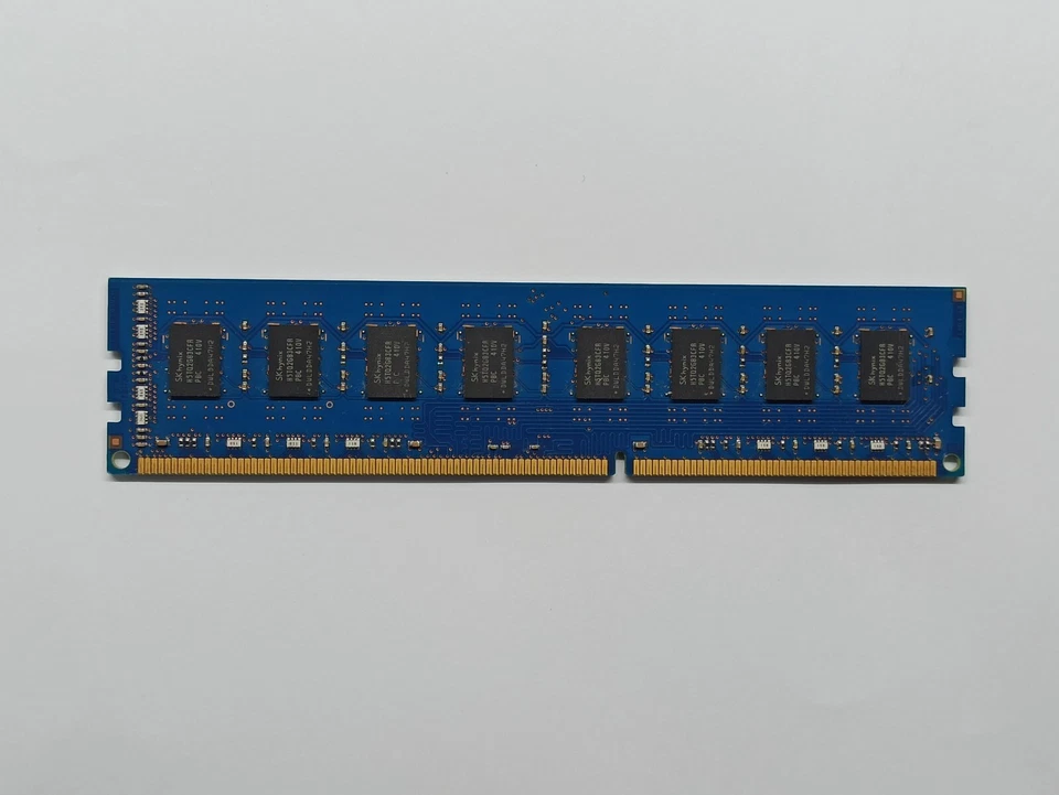 HMT351U6CFR8C-PB N0 AA Hynix China 4GB PC3-12800 DDR3-1600MHz CL11 240-Pin DIMM - Imagen 3 de 3