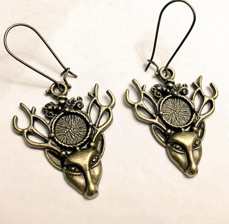 Deer Head Charm Earrings Wildlife Zoo Safari Elk Stag Antelope Lama Bronze