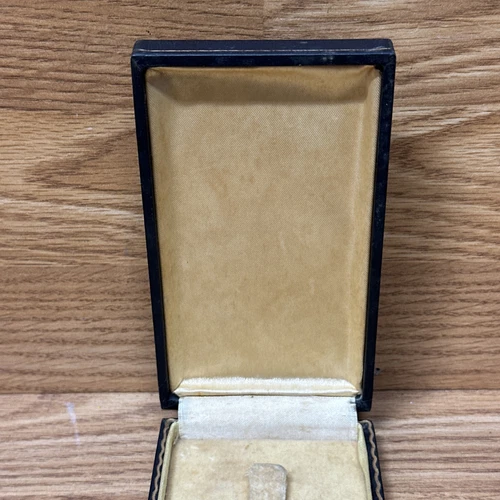 Military Medals Lot - WWII National Defense American Defense Estate Find! Read - Picture 11 of 14