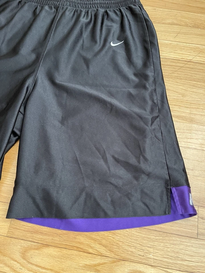 Винтажные баскетбольные шорты Nike Sacramento Kings L 00s винтажные NBA Y2K мешковатые - Изображение 3 из 4