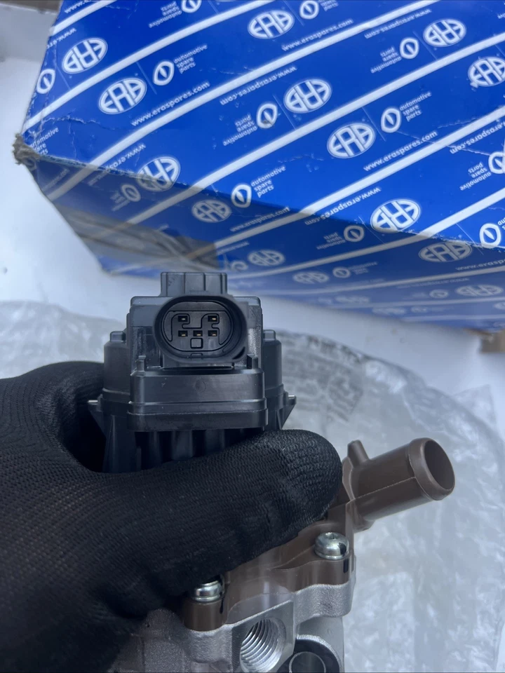 EGR (Exhaust Gas Recirculation) valve ERA 555190 Iveco Daily - Image 4 of 4