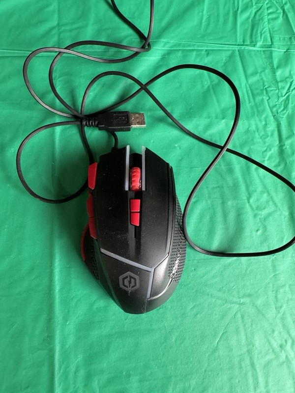 CYBERPOWER PC GAMING OPTICAL MOUSE, Wired, Black / Red 8 Botton ( Tested )