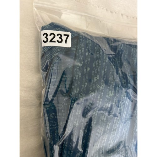 Tommy Bahama Mens Shirt XL Teal Pattern Button Up Preppy Classic Office Travel - Picture 9 of 9