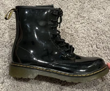 DOC Martins AirWair Boots Size 7UK (US Men’s 5, Ladies 6) Shiny Black AW004