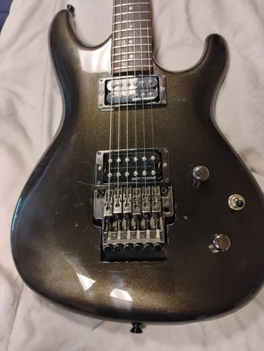 Ibanez Js 1000 Joe Satriani Signature  black pearl  w hardshell case