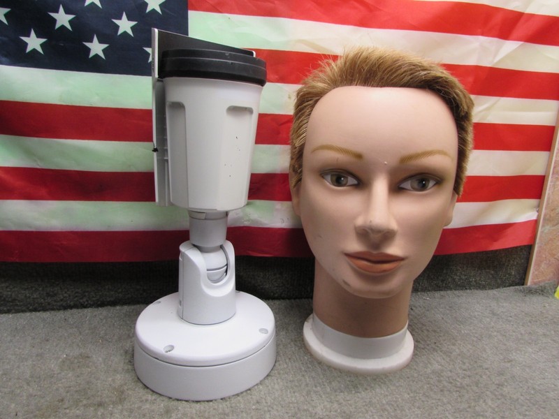 ESTATE* AXIS P1555-LE SECURITY CAMERA 01997-001-04 POE NETWORK -READ