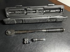 Epauto 31032e 38in Ratcheting Click Torque Wrench 10-80 Ft-lb W Case 4pc Epauto 31032e 38in Ratcheting Click Torque Wrench 10-80 Ft-lb W Case 4pc