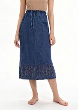 Vintage Floral Embroidered Denim Maxi Skirt with Elastic Waist and Back Slit