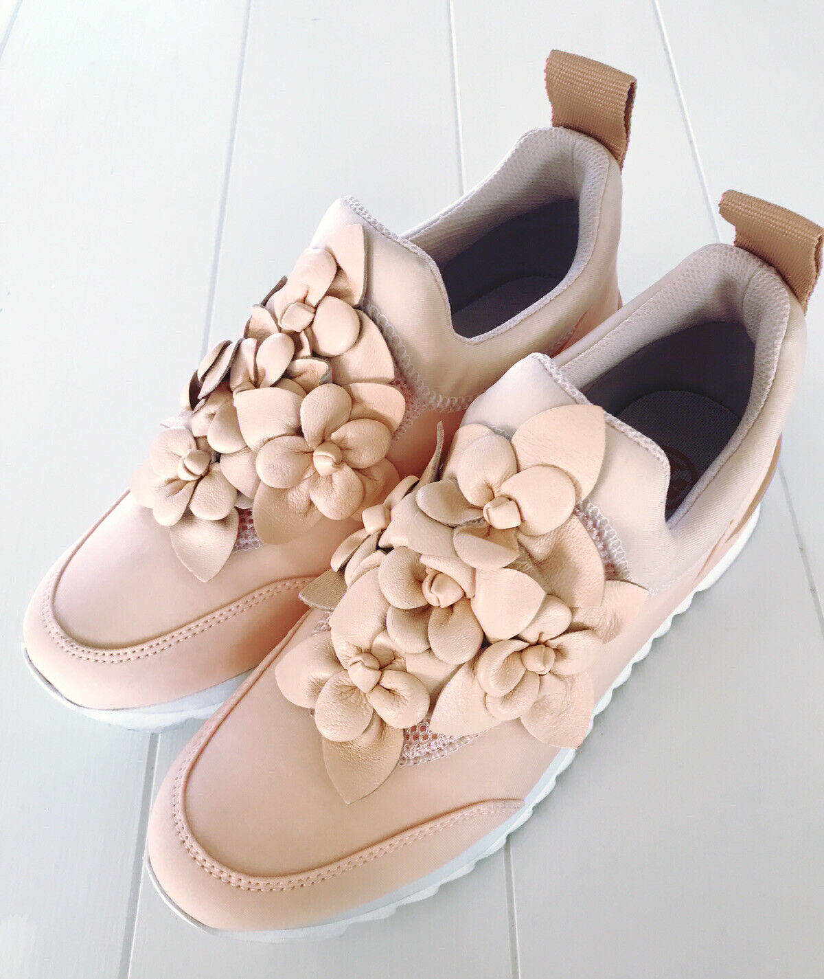 Tory Burch Blossom Runner-Neoprene Floral Sneaker Pink Blush Size 7 | eBay