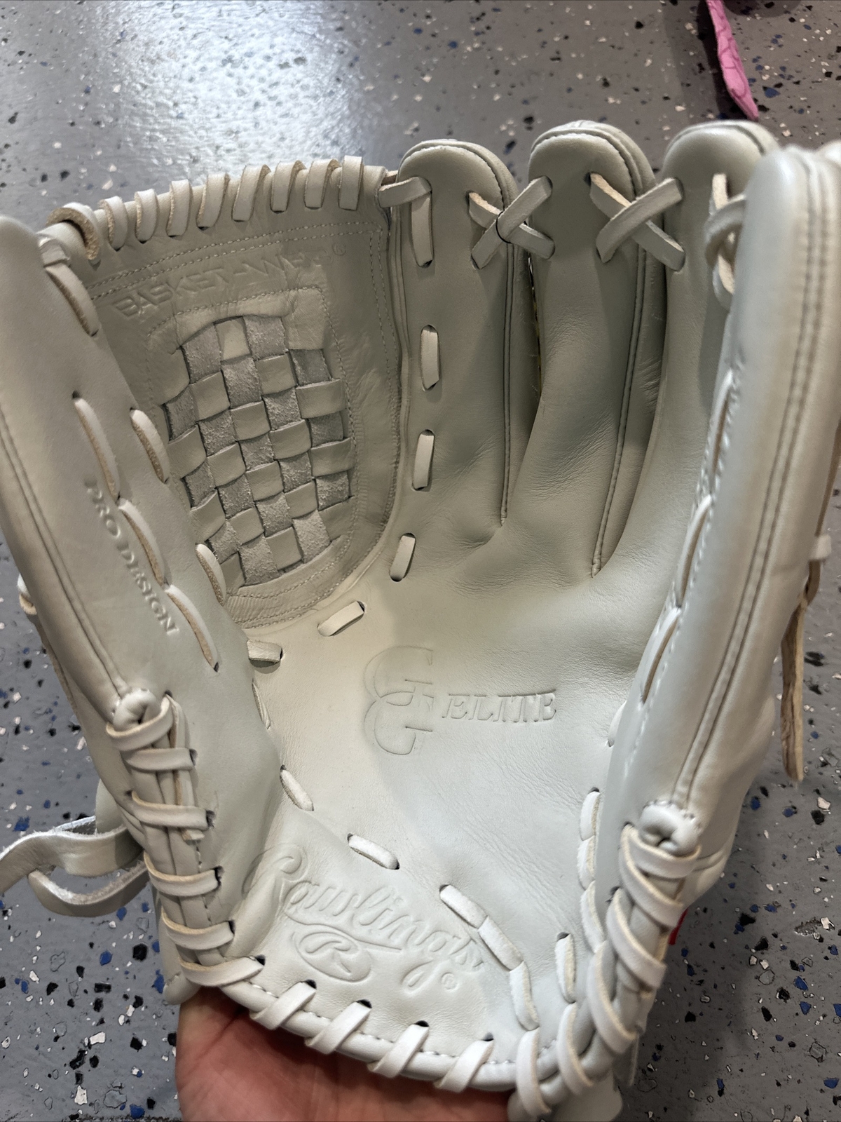 Rawlings GG Elite 12.5” Fastpitch Softball Glove GGEFP125BW RHT eBay