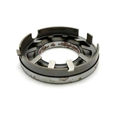 Bonded Piston Low / Reverse Clutch.