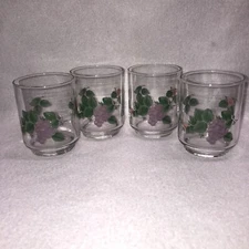 PFALTZGRAFF Grapevine Juices Glasses 6 Ounce SET OF 4 by Libbey 3" Tall