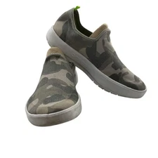 Oofos Size 9 OMG Eezee Shoes White Green Camo Low Top Comfort Sneakers Women’s