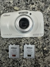 Nikon COOLPIX S33 White Compact Camera Waterproof Shockproof Built-in Flash