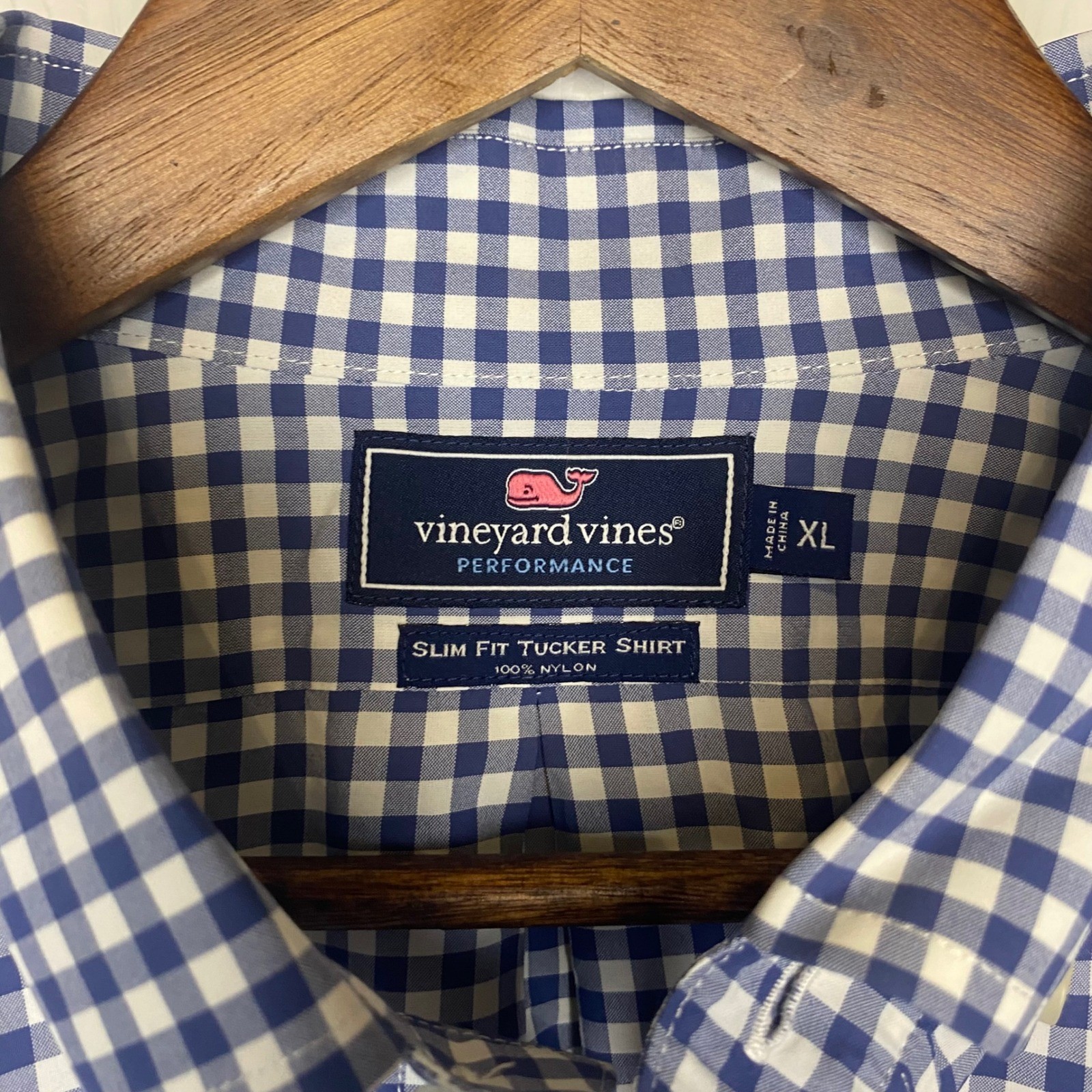Vineyard Vines Performance Button Front Shirt Men… - image 2