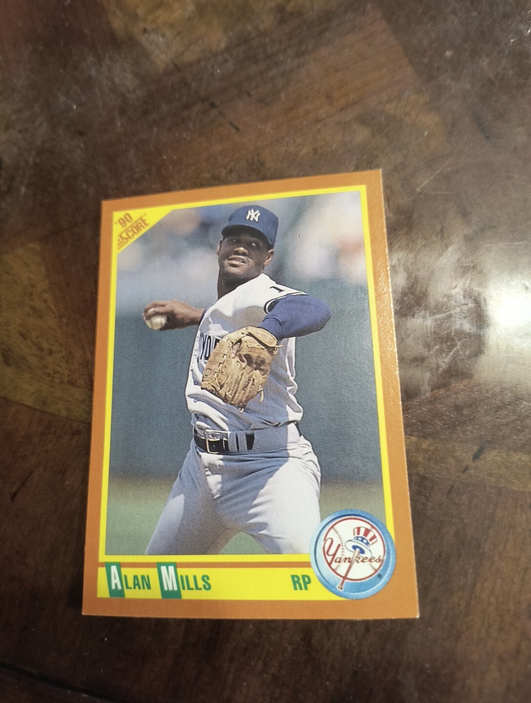 ALAN MILLS 1990 SCORE ROOKIE AND TRADED #89T FREE SHIPPING