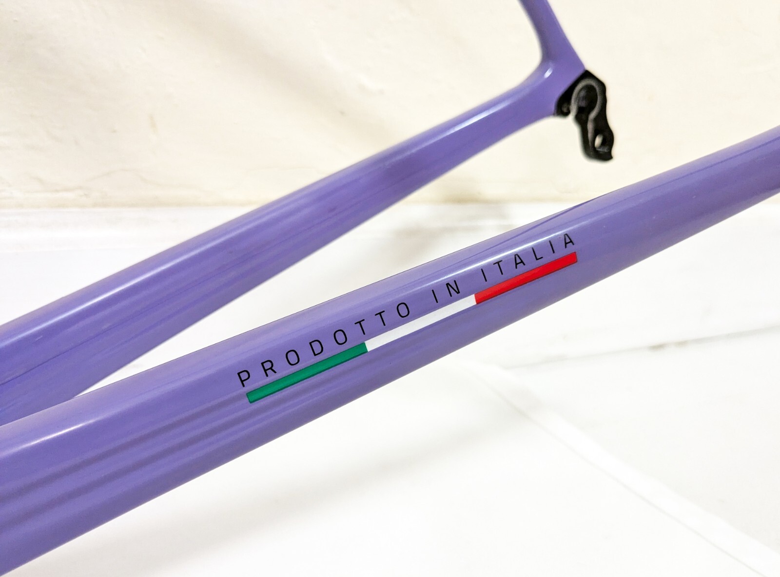 Officine Mattio Lemma RT 55 cm Top Tube (Large) Carbon Rim Brake Road Bike Frame