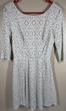 Lily Rose Women's White Crochet Lace Dress Size M Medium 3/4 Sleeve Lined V-Neck