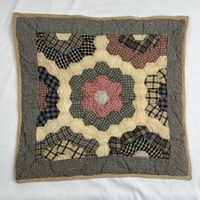 Farmhouse Primitives Quilted Wall Hanging/Table Topper 18.5in X 19in Cotton