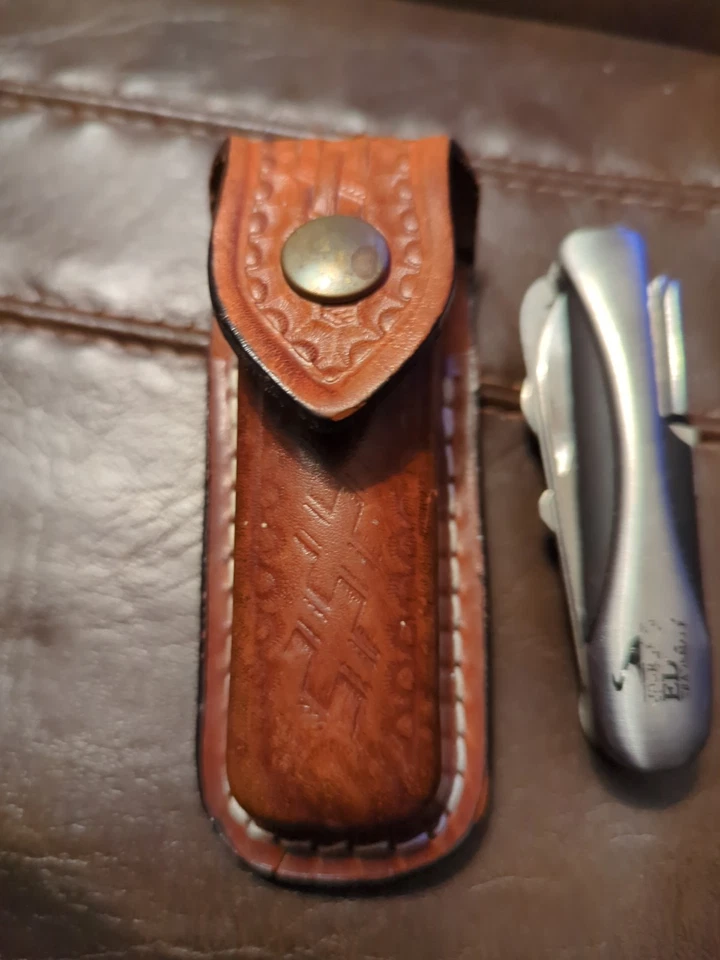 Cuchillo multiherramienta vintage y estuche de cuero de 4,5" pulgadas de largo Foto 2 de 4