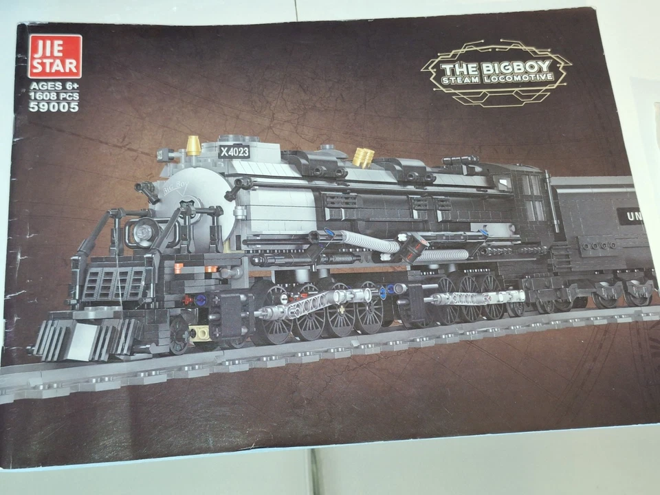 Jie Star 59005 UP BIG BOY Loco Kit.Assembled. 99.95% Complete.Similar to L E G O - Image 2 of 4