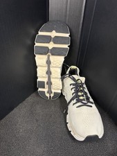 On Cloud White Men Sz 9.5