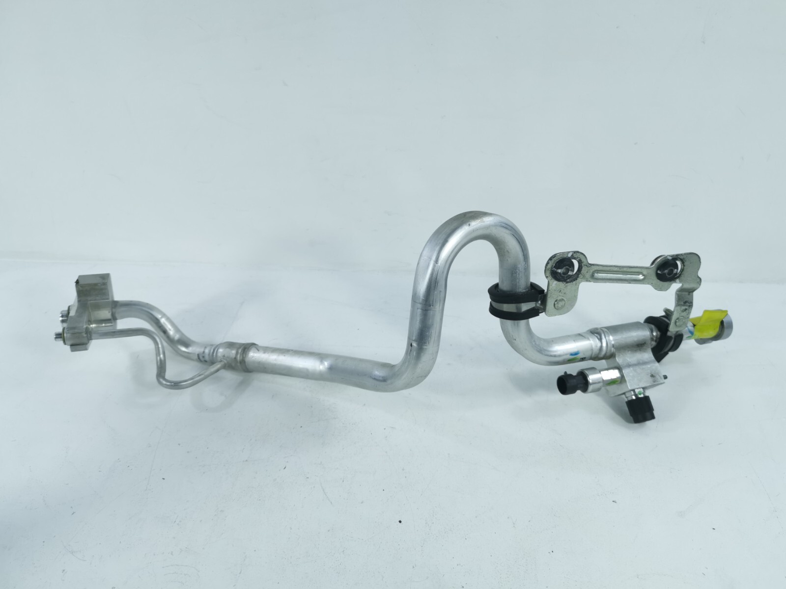 17-20 MASERATI Levante 3.0L A/C Air Conditioning Evaporator Hose Line OEM