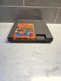 Donkey Kong Classics (Nintendo NES, 1988) TESTED w/ Dust Cover Donkey Kong Jr.