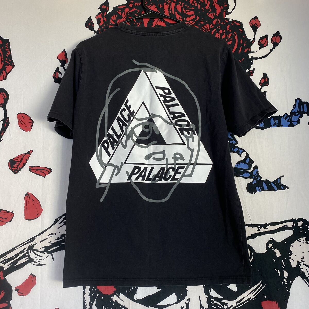 RARE Palace Tri-Ferg Head Shirt Skate Skateboard Streetwear RARE Palace Tri-Ferg Head Shirt Skate Skateboard Streetwear
