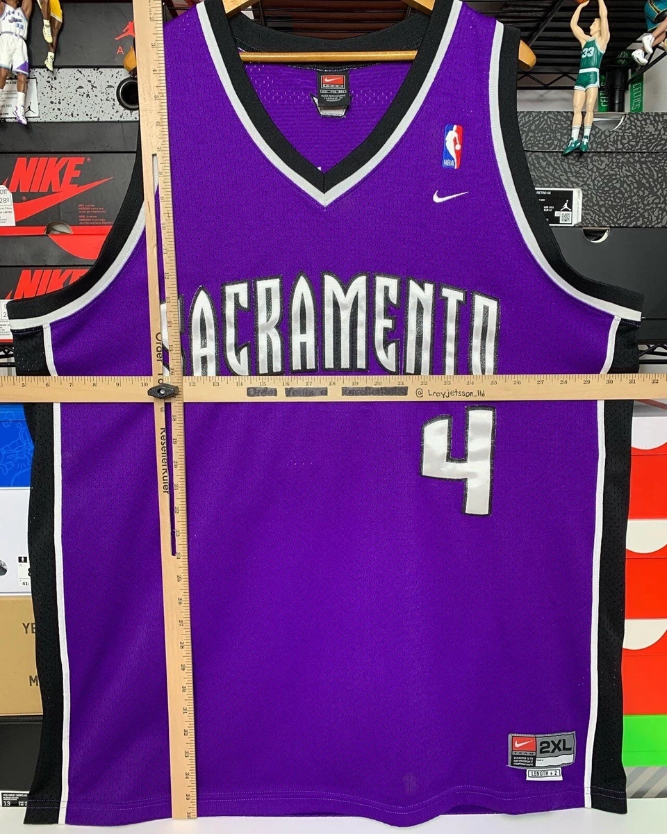 Nike Chris Webber Sacramento Kings Basketball Jersey #4 – Deadstock