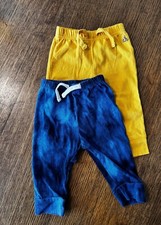 Baby Gap Joggers 2 Joggers Boys Size 6-12 Months