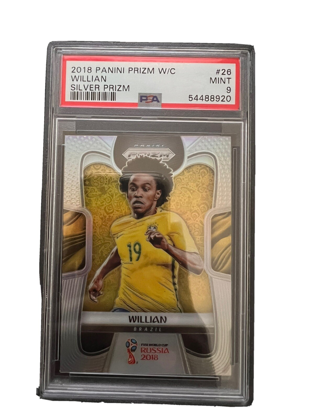 2018 PANINI PRIZM WORLD CUP SOCCER WILLIAN SILVER REFRACTOR #26 BRAZIL PSA 9