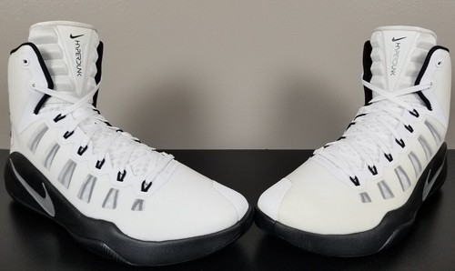 ZAPATOS DE BALONCESTO NIKE HYPERDUNK 2016 TB BLANCO NEGRO 856487-100 (MUJER TALLA 15) - Imagen 6 de 14
