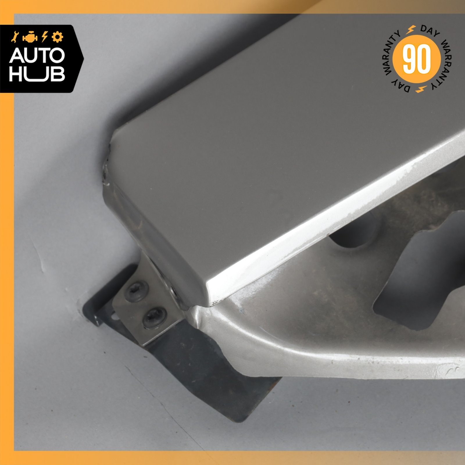 16-20 McLaren 570S 570GT 540C 600LT Fender Front Left Driver Side 13A0681CP OEM