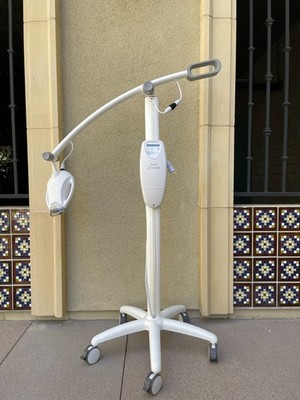 Philips ZOOM!  Power whitening light- used/very good condition