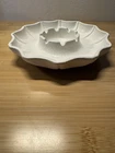 Haeger USA 2028 ash tray - pebble white - beautiful vintage mid century