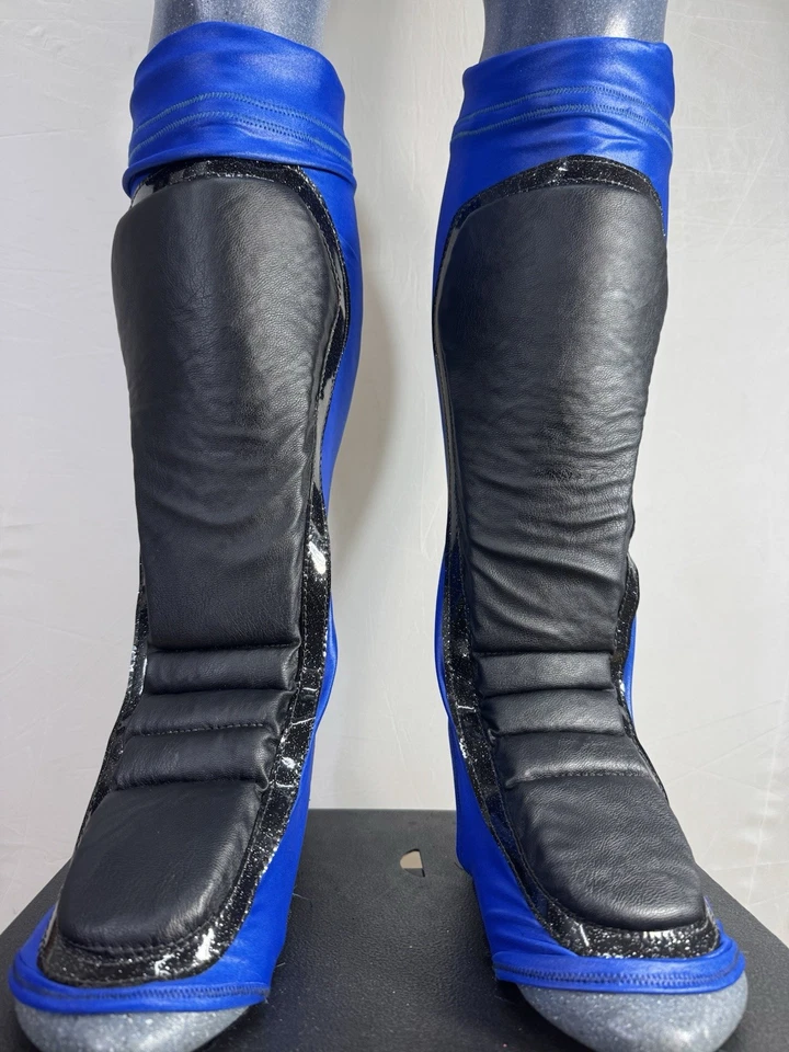 New Glossy Blue W. Black Pro Wrestling Kick Pads - Image 2 of 4