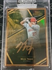 2021 Topps Gold Label Mike Trout Auric Framed Auto /25  See Video  PRISTINE !!