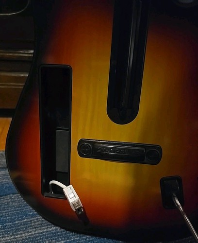Guitar Hero World Tour Wii WiiU Sunburst GUITAR. TESTED WORKS No Game No Strap - Picture 4 of 11