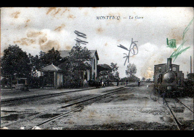MONTVICQ (03) ZUG im belebten Bahnhof, Klischee Anfang 1900