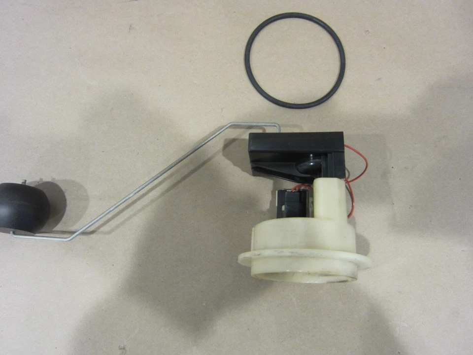 Ferrari 458 Italia Fuel Level Sensor Part# 254314 - Image 3 of 4