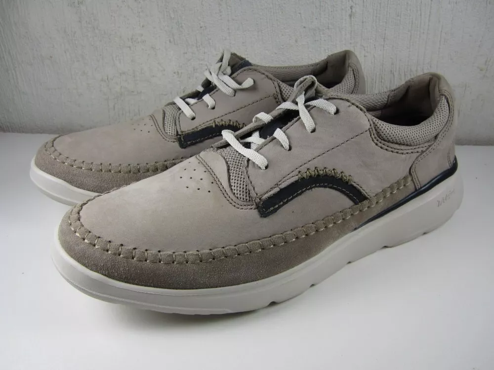 Clarks 2025 gray shoes