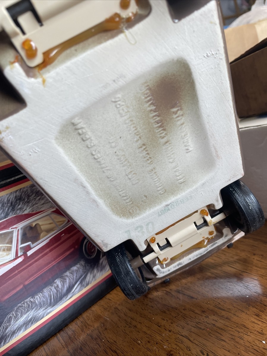 JIM BEAM 1974 MERCEDES BENZ 450SL MOCCA TAN CAR BOTTLE DECANTER