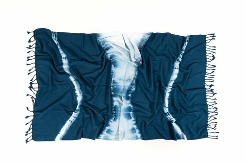 Hencely Tie Dye Shibori Indigo Ultra Soft Beach Towel - Picture 2 of 12
