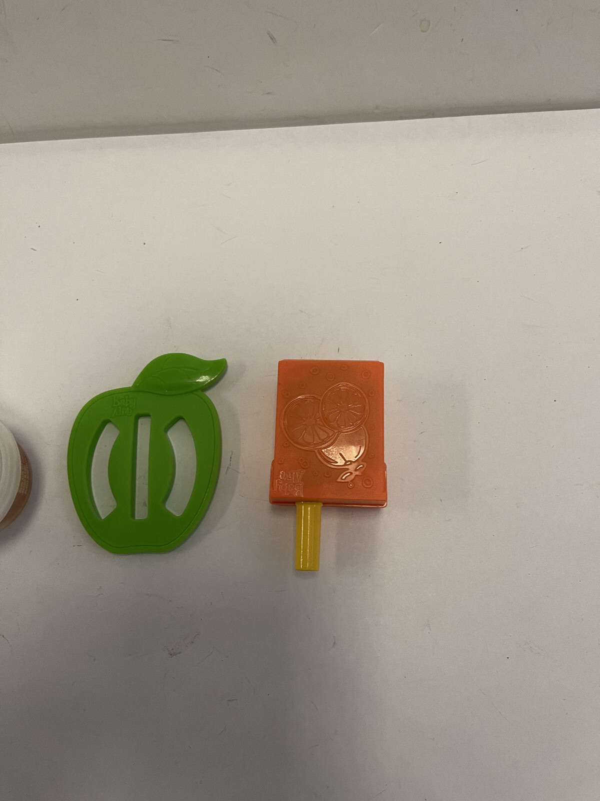 Baby Alive Organge Juice Box Apple and 2 Things of Food Accessoires