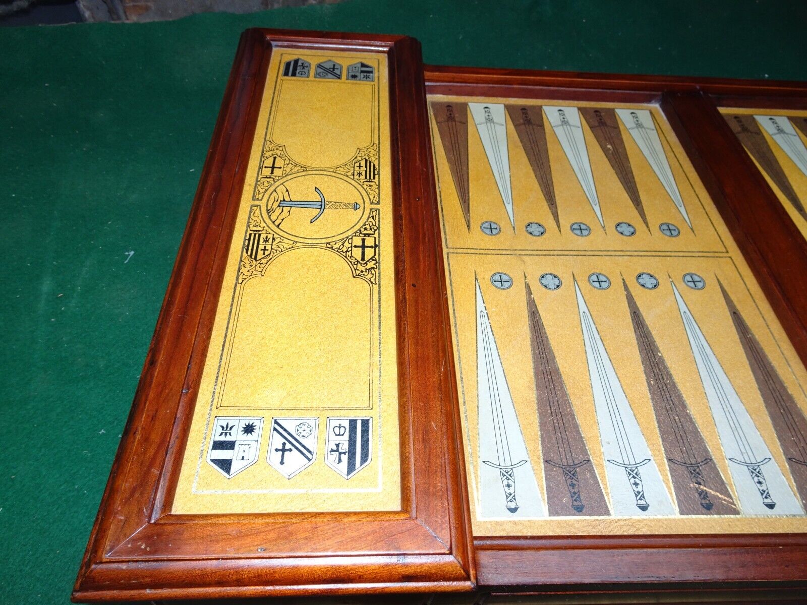 Picture 9 of 24