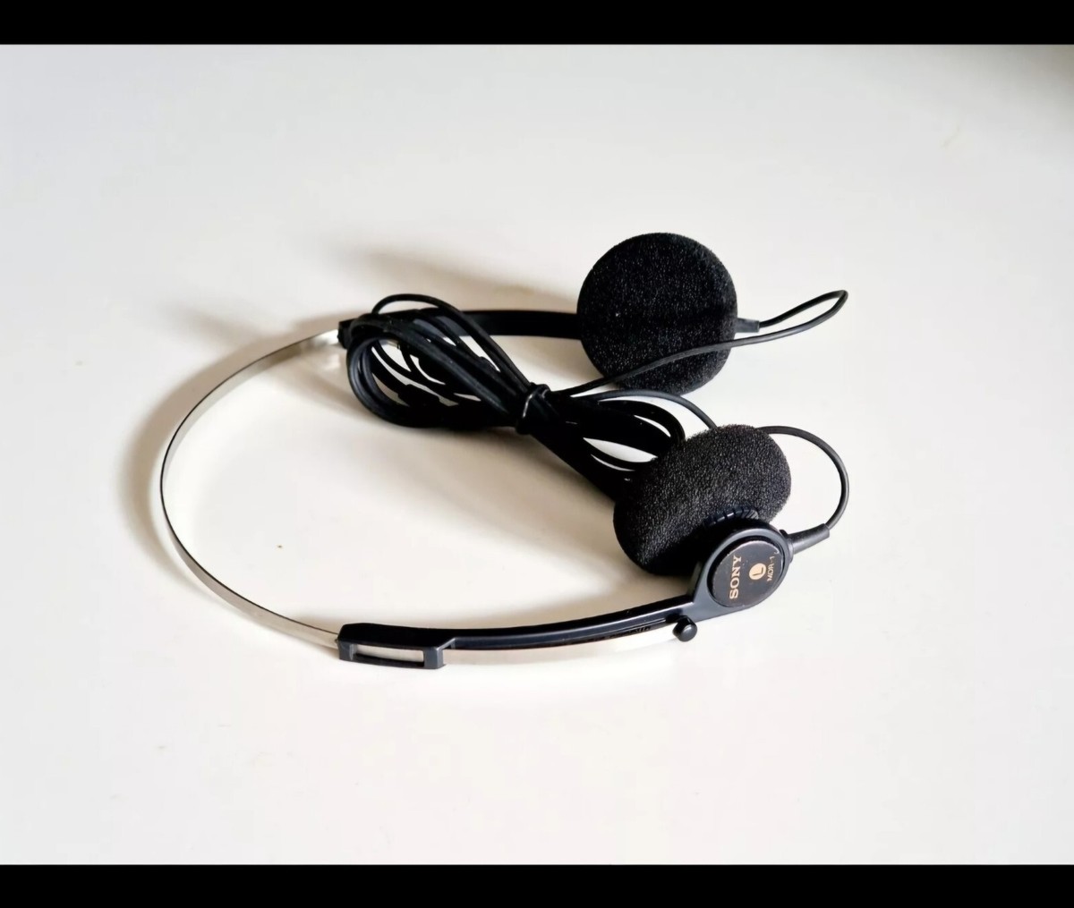 SONY usedイヤフォン Sony MDR-1 Headphones Vintage Collectors Fully Working Good