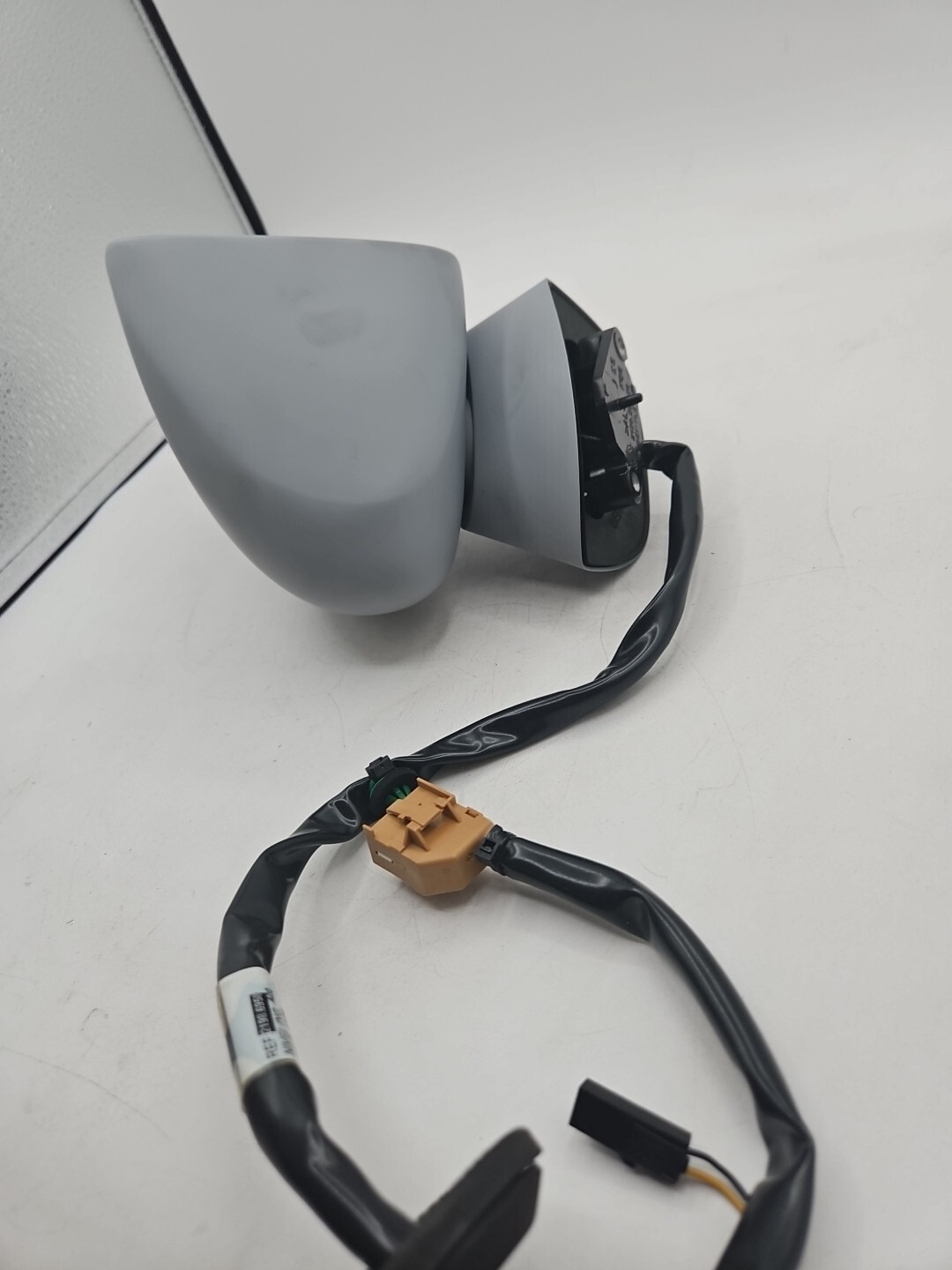 BENTLEY-EXTERIOR MIRROR HOUSING P (3W5857528GR)
