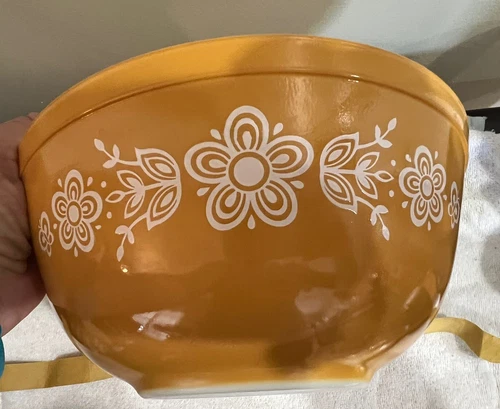 Vintage Pyrex, Butterfly Gold/BFG, 2 1/2 Quart Mixing Bowl #403, No DWD (1 Bowl)